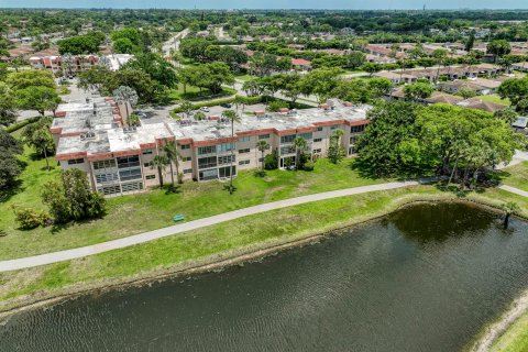 Condo in Delray Beach, Florida, 2 bedrooms  № 1209226 - photo 18