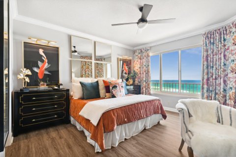 Condo in Panama City Beach, Florida, 3 bedrooms  № 560768 - photo 22