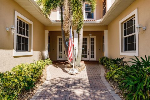 Condo in Punta Gorda, Florida, 3 bedrooms  № 424384 - photo 4