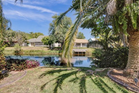Villa ou maison à vendre à Cooper City, Floride: 4 chambres, 222.97 m2 № 1121012 - photo 4
