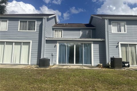 Townhouse in Davenport, Florida 3 bedrooms, 134.52 sq.m. № 1425944 - photo 2