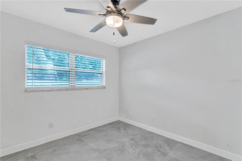 Casa en venta en Palm Harbor, Florida, 3 dormitorios, 137.96 m2 № 1351129 - foto 16