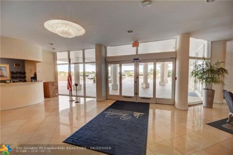 Condo in Fort Lauderdale, Florida, 2 bedrooms  № 815270 - photo 20