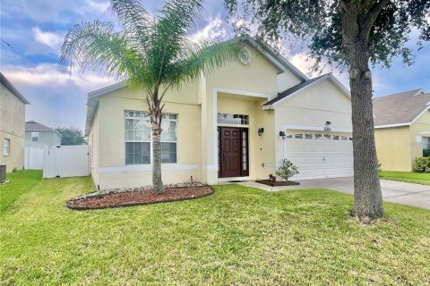 Villa ou maison à vendre à Kissimmee, Floride: 3 chambres, 169.27 m2 № 1322555 - photo 2