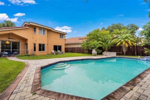 Casa en venta en Davie, Florida, 4 dormitorios, 235.41 m2 № 1332084 - foto 10