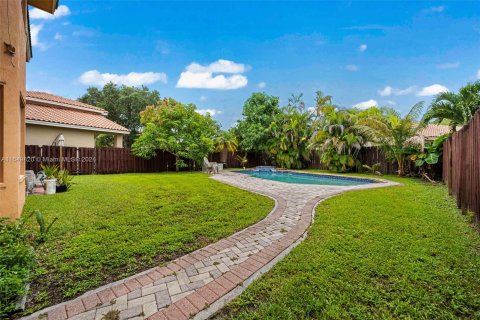 Villa ou maison à vendre à Davie, Floride: 4 chambres, 235.41 m2 № 1332084 - photo 7