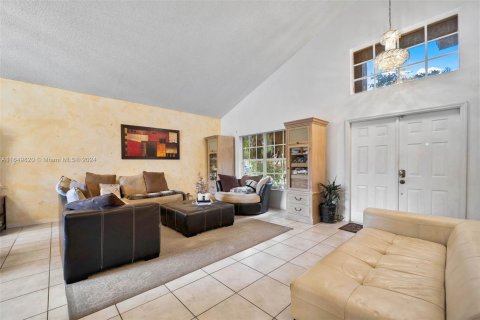 Villa ou maison à vendre à Davie, Floride: 4 chambres, 235.41 m2 № 1332084 - photo 18