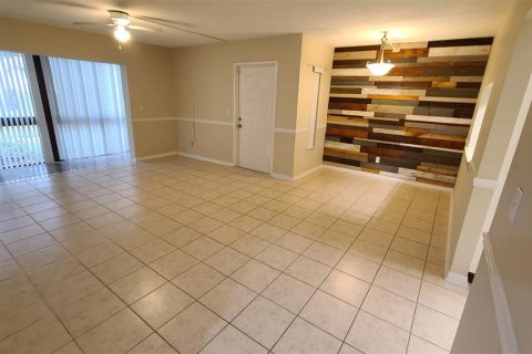 Copropriété à vendre à Orlando, Floride: 2 chambres, 104.61 m2 № 1353386 - photo 6