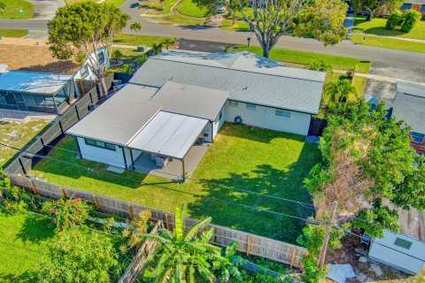 Villa ou maison à vendre à Palm Beach Gardens, Floride: 5 chambres, 193.89 m2 № 1174902 - photo 3