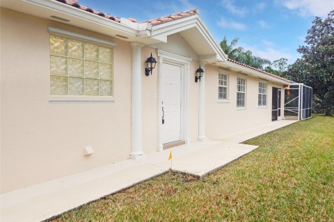 Купить виллу или дом в Хоб-Саунд, Флорида 3 комнаты, 141.77м2, № 998495 - фото 12