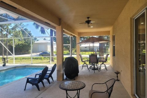 House in West Palm Beach, Florida 5 bedrooms, 260.78 sq.m. № 788731 - photo 18