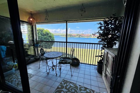 Copropriété à vendre à Deerfield Beach, Floride: 2 chambres, 106.84 m2 № 1098786 - photo 15