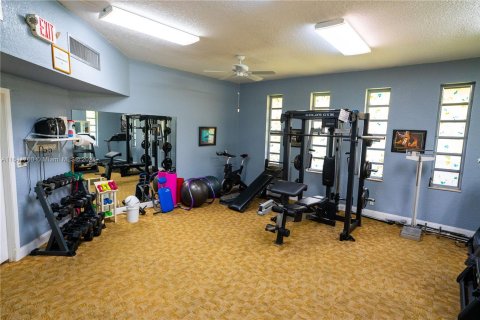 Condo in Lauderdale Lakes, Florida, 1 bedroom  № 1327469 - photo 25