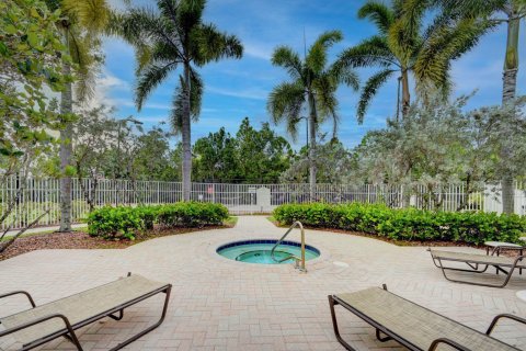 Casa en venta en Lake Worth, Florida, 5 dormitorios, 251.58 m2 № 1210293 - foto 4