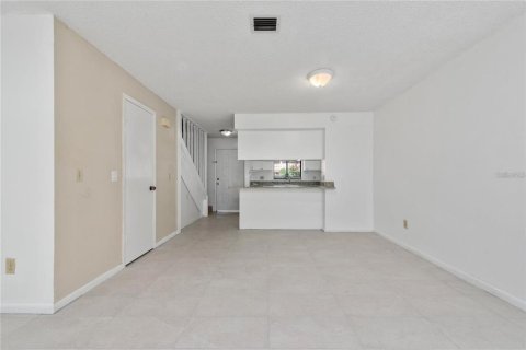 Townhouse in Tampa, Florida 2 bedrooms, 86.21 sq.m. № 1393777 - photo 18