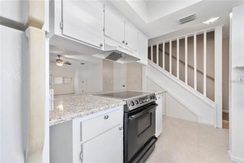 Adosado en venta en Tampa, Florida, 2 dormitorios, 86.21 m2 № 1393777 - foto 14