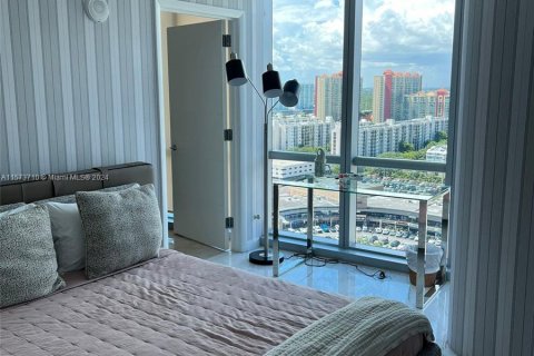 Copropriété à vendre à Sunny Isles Beach, Floride: 3 chambres, 181.72 m2 № 1135604 - photo 14