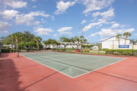 Condo in Orlando, Florida, 1 bedroom  № 1396622 - photo 26