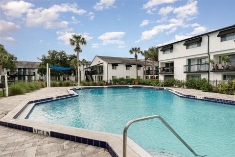 Condo in Orlando, Florida, 1 bedroom  № 1396622 - photo 23