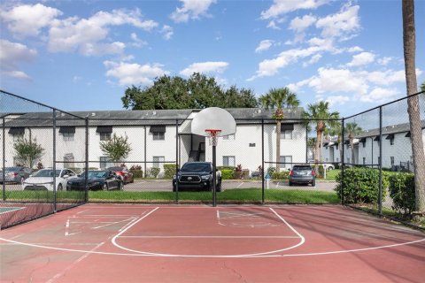 Condo in Orlando, Florida, 1 bedroom  № 1396622 - photo 22