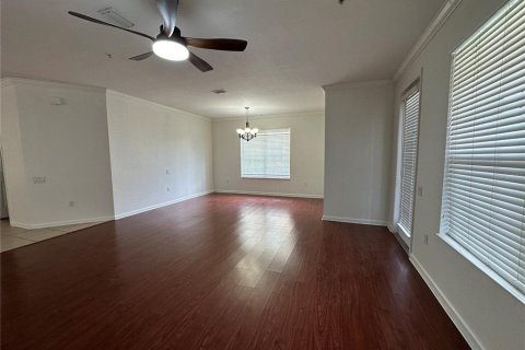 Condo in Orlando, Florida, 3 bedrooms  № 1383992 - photo 27