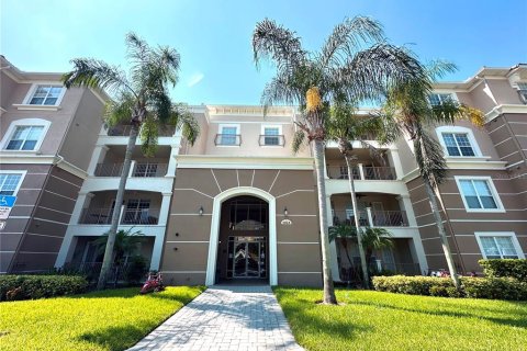 Condominio en venta en Orlando, Florida, 3 dormitorios, 194.82 m2 № 1383992 - foto 1