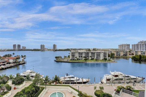 Copropriété à vendre à Aventura, Floride: 3 chambres, 176.51 m2 № 1146846 - photo 27