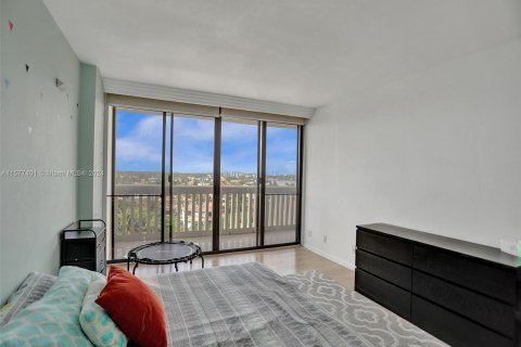 Condominio en venta en Aventura, Florida, 3 dormitorios, 176.51 m2 № 1146846 - foto 16