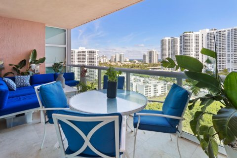 Condominio en venta en Aventura, Florida, 2 dormitorios, 173.73 m2 № 825799 - foto 24