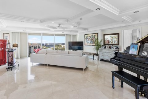 Condo in Aventura, Florida, 2 bedrooms  № 825799 - photo 29