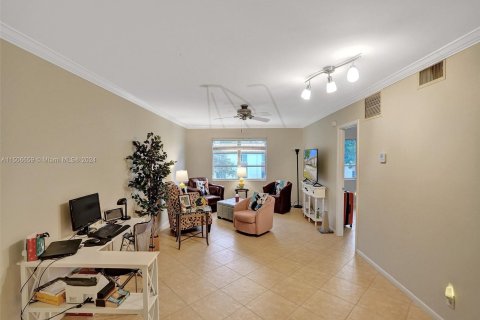 Copropriété à vendre à Wilton Manors, Floride: 1 chambre, 69.68 m2 № 927160 - photo 7