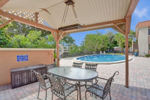 Condominio en venta en Wilton Manors, Florida, 1 dormitorio, 69.68 m2 № 927160 - foto 21