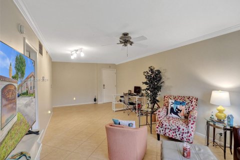 Copropriété à vendre à Wilton Manors, Floride: 1 chambre, 69.68 m2 № 927160 - photo 5