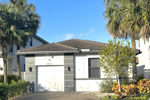 Villa ou maison à vendre à Dania Beach, Floride: 3 chambres, 140.1 m2 № 890266 - photo 17