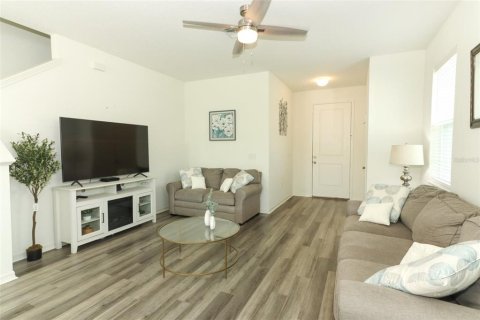 Casa en venta en Davenport, Florida, 4 dormitorios, 202.99 m2 № 1280093 - foto 10