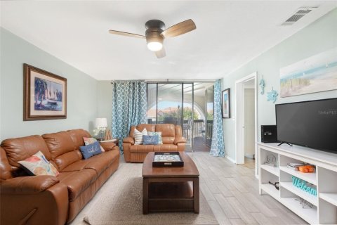 Condo in Saint Augustine, Florida, 2 bedrooms  № 1278394 - photo 11