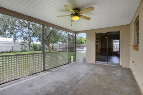 Villa ou maison à vendre à Palm Bay, Floride: 3 chambres, 175.21 m2 № 1352621 - photo 30