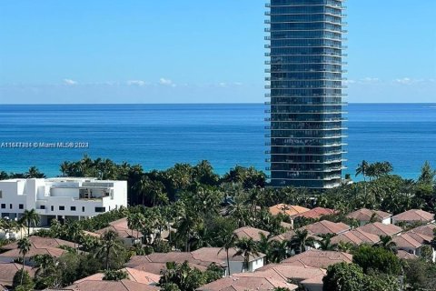 Condo in Sunny Isles Beach, Florida, 1 bedroom  № 1320776 - photo 3