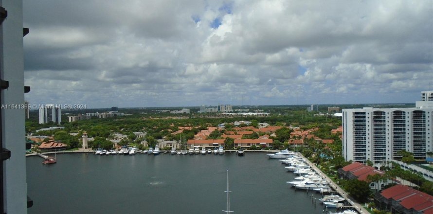 Condo in Aventura, Florida, 3 bedrooms  № 1320778