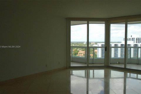 Condo in Aventura, Florida, 3 bedrooms  № 1320778 - photo 23