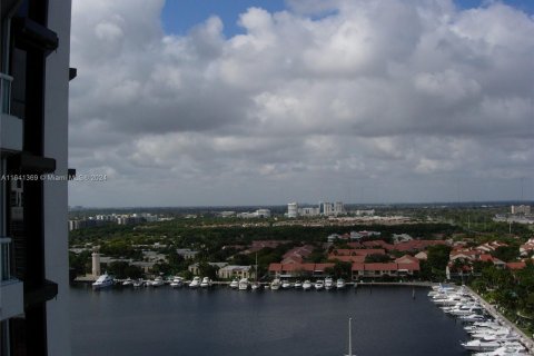 Condo in Aventura, Florida, 3 bedrooms  № 1320778 - photo 7