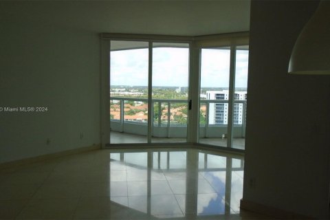 Condo in Aventura, Florida, 3 bedrooms  № 1320778 - photo 22