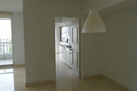 Condo in Aventura, Florida, 3 bedrooms  № 1320778 - photo 24