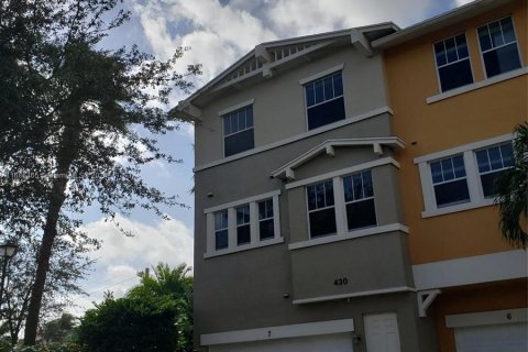 Townhouse in West Palm Beach, Florida 3 bedrooms, 123.19 sq.m. № 1423869 - photo 11