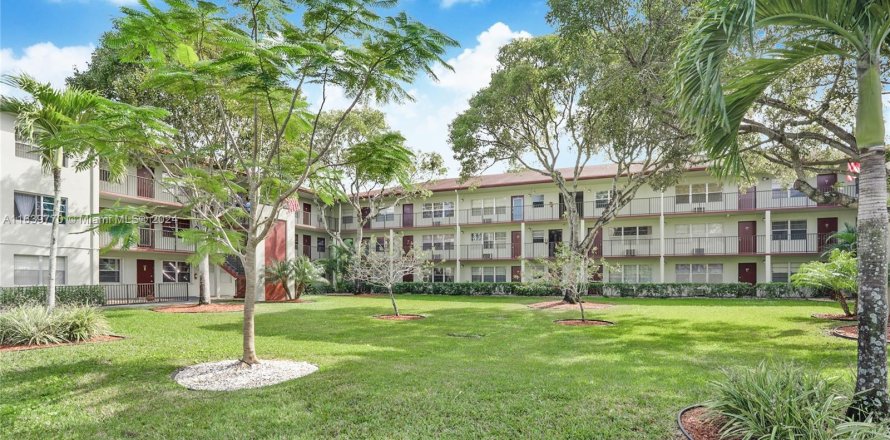 Condo à Pembroke Pines, Floride, 1 chambre  № 1329097