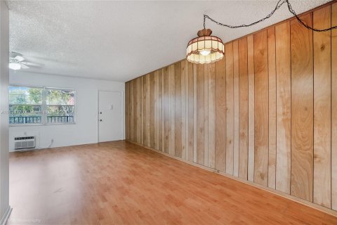 Copropriété à vendre à Pembroke Pines, Floride: 1 chambre, 75.34 m2 № 1329097 - photo 6