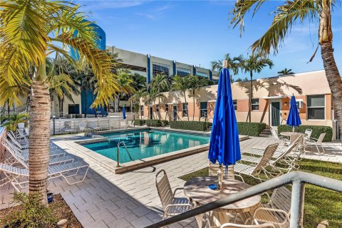 Condominio en venta en Hollywood, Florida, 1 dormitorio, 30.66 m2 № 1329455 - foto 16