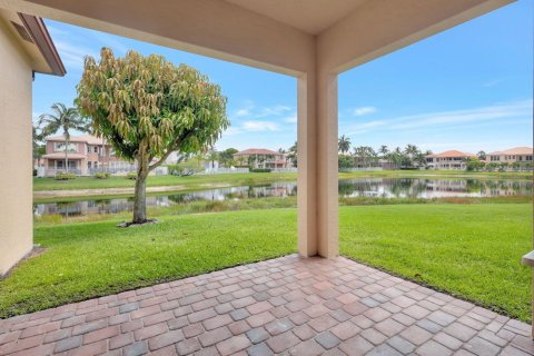 Villa ou maison à vendre à Lake Worth, Floride: 4 chambres, 244.43 m2 № 1207890 - photo 22