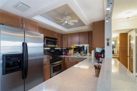 Condo in Saint Petersburg, Florida, 2 bedrooms  № 1389380 - photo 6