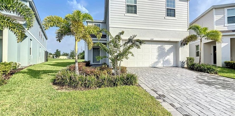 House in Davenport, Florida 5 bedrooms, 232.63 sq.m. № 1389150